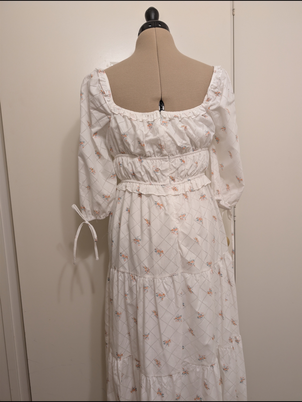 Worth Collective Storia White Floral Smocked Cottagecare Dress - Picture 5 of 6